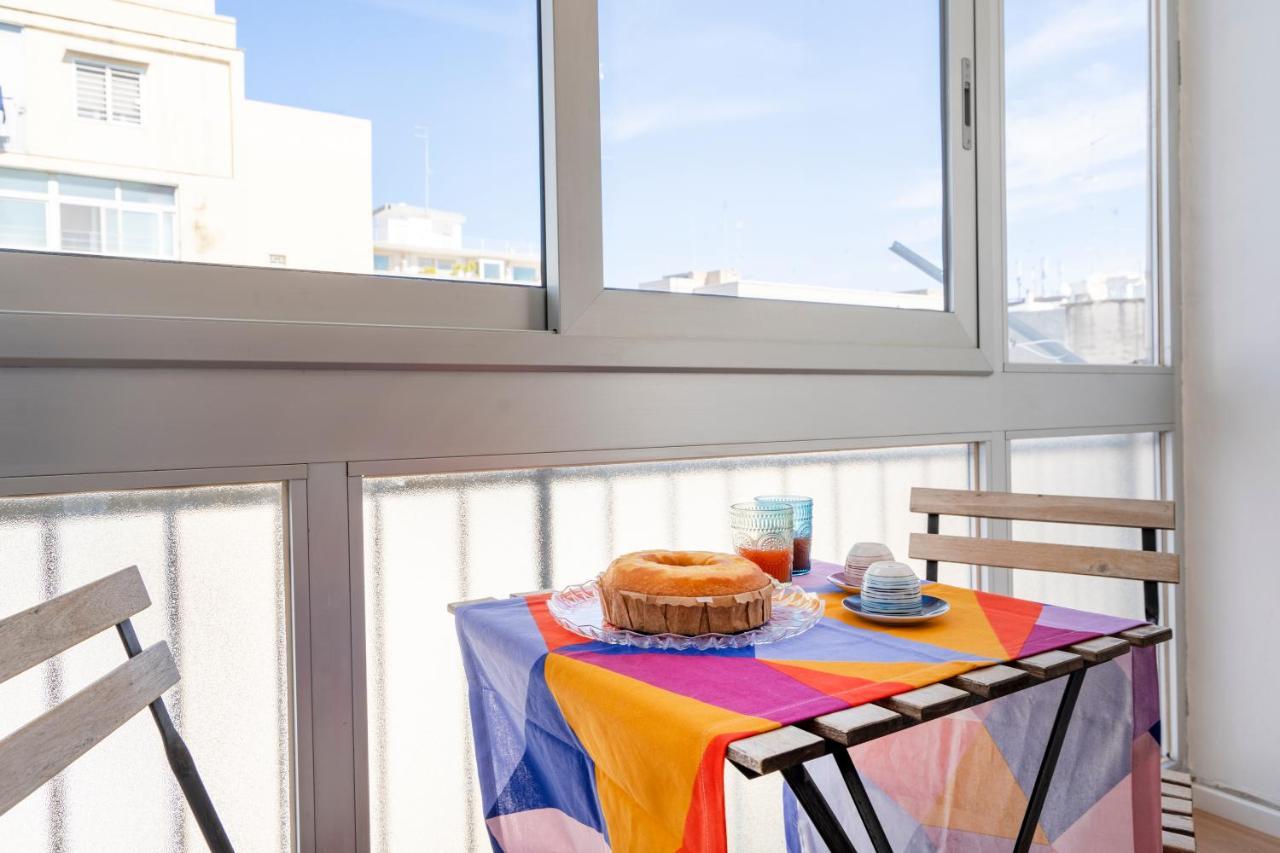 בארי Central & Elegant Loft - With Balcony מראה חיצוני תמונה